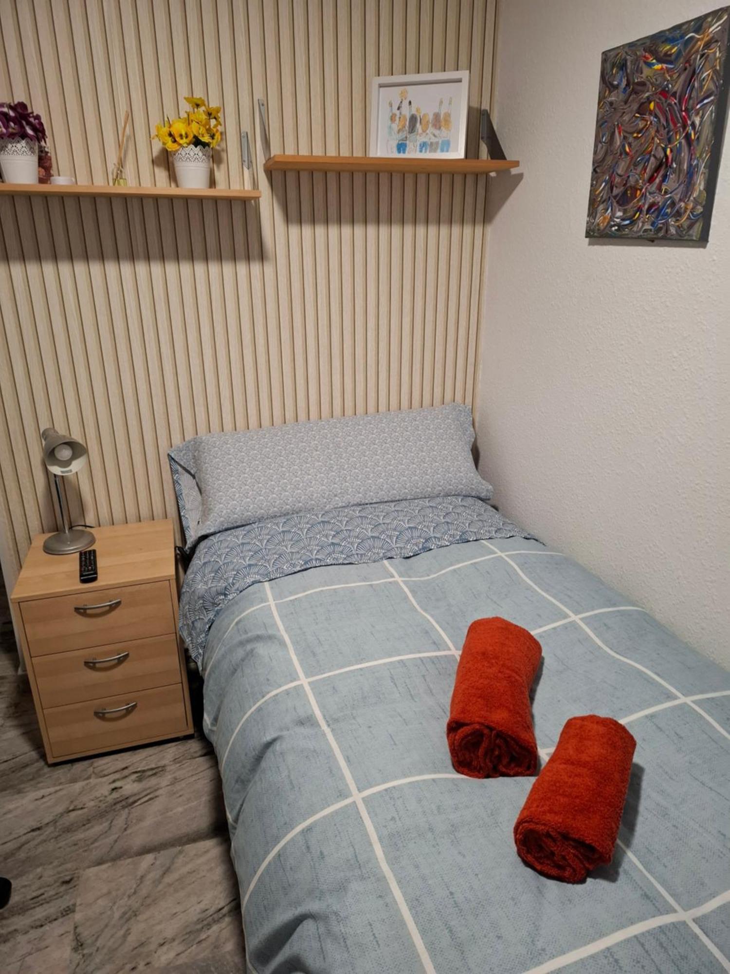 Habitacion Particular Con Bano Privado Sevilha Exterior foto
